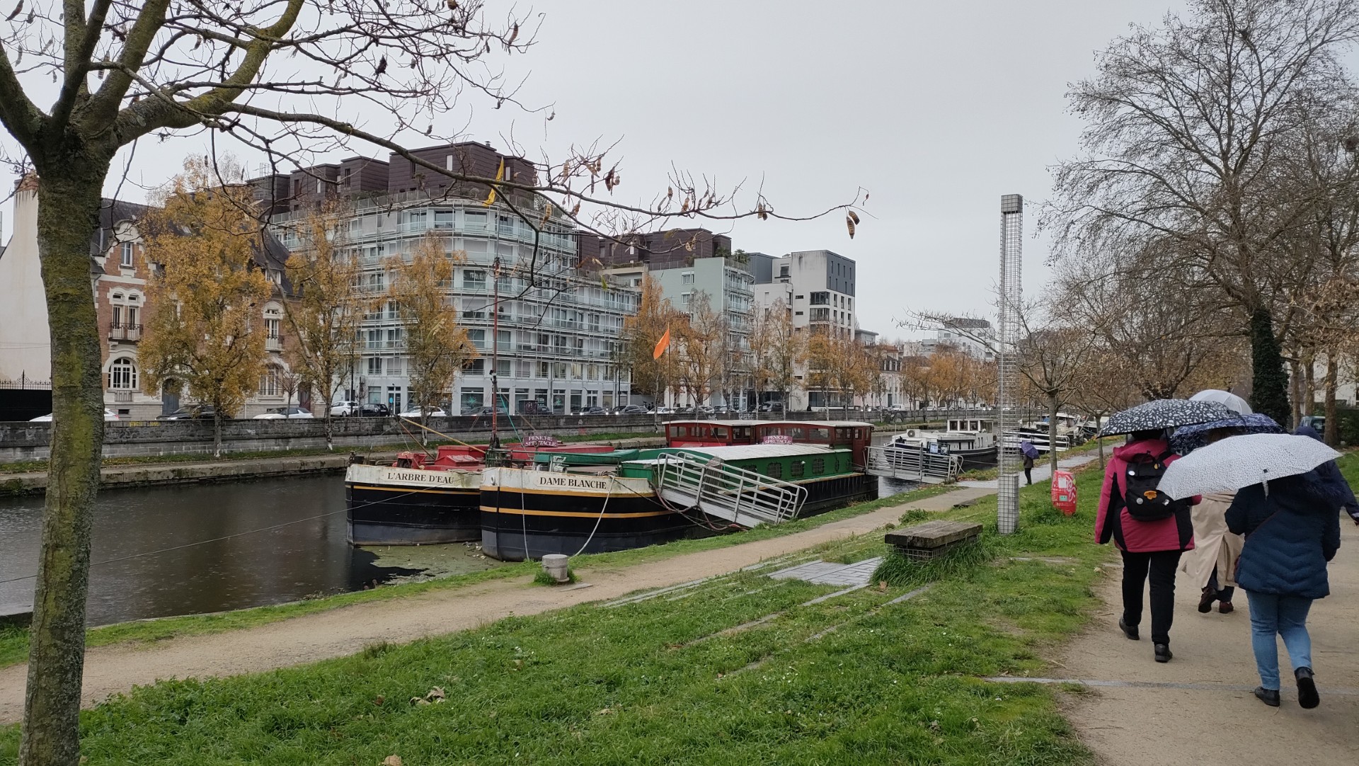 Sortie à la Péniche spectacle